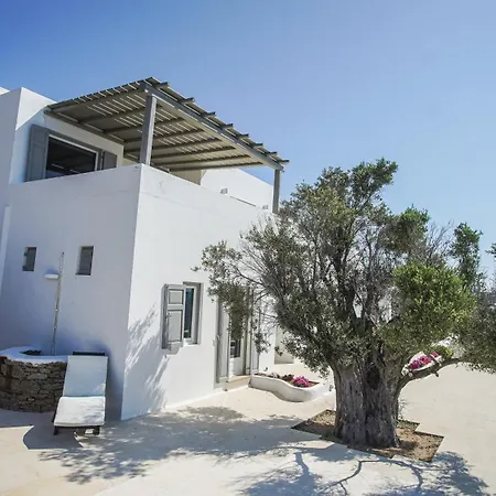 Paradise Estate Community Vila
