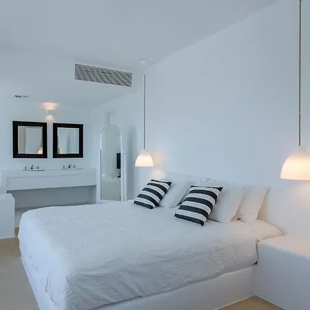 Delilah - Paradise Estate Mykonos - Views, Party, Memories 2026