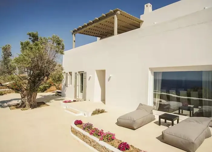 Paradise Estate Mykonos - Views, Party, Memories 2026