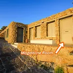Paradise Estate Mykonos - Views, Party, Memories 2026 Bed & Breakfast 4*