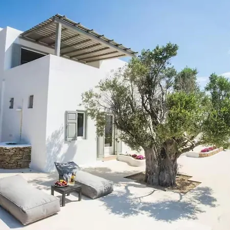 Delilah - Paradise Estate Mykonos - Views, Party, Memories 2026 Bed & Breakfast 4*