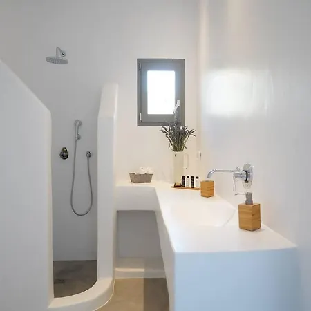 Bed & Breakfast Delilah - Paradise Estate Mykonos - Views, Party, Memories 2026 4*