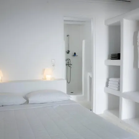 Delilah - Paradise Estate Mykonos - Views, Party, Memories 2026 4*