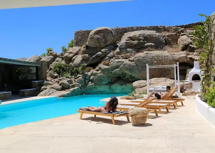 Paradise Estate Mykonos - Views, Party, Memories 2026 ベッド・アンド・ブレックファスト 4*