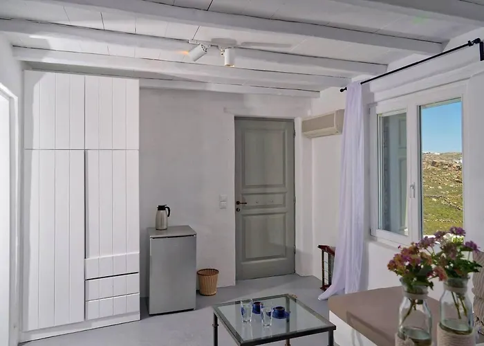 Paradise Estate Mykonos - Views, Party, Memories 2026 ベッド・アンド・ブレックファスト 4*