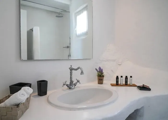 Paradise Estate Mykonos - Views, Party, Memories 2026 ベッド・アンド・ブレックファスト 4*