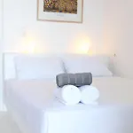 Paradise Estate Mykonos - Views, Party, Memories 2026 بارانْغا