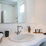 Paradise Estate Mykonos - Views, Party, Memories 2026 فندق مبيت وإفطار بارانْغا